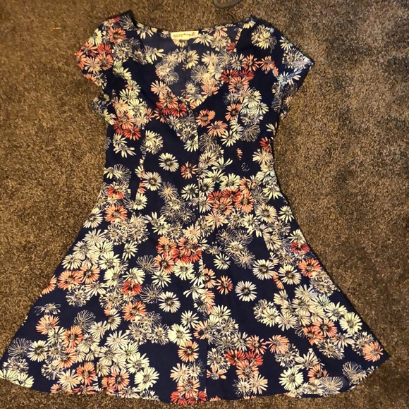 S.o.r.a.d. Floral dress - Picture 2 of 2